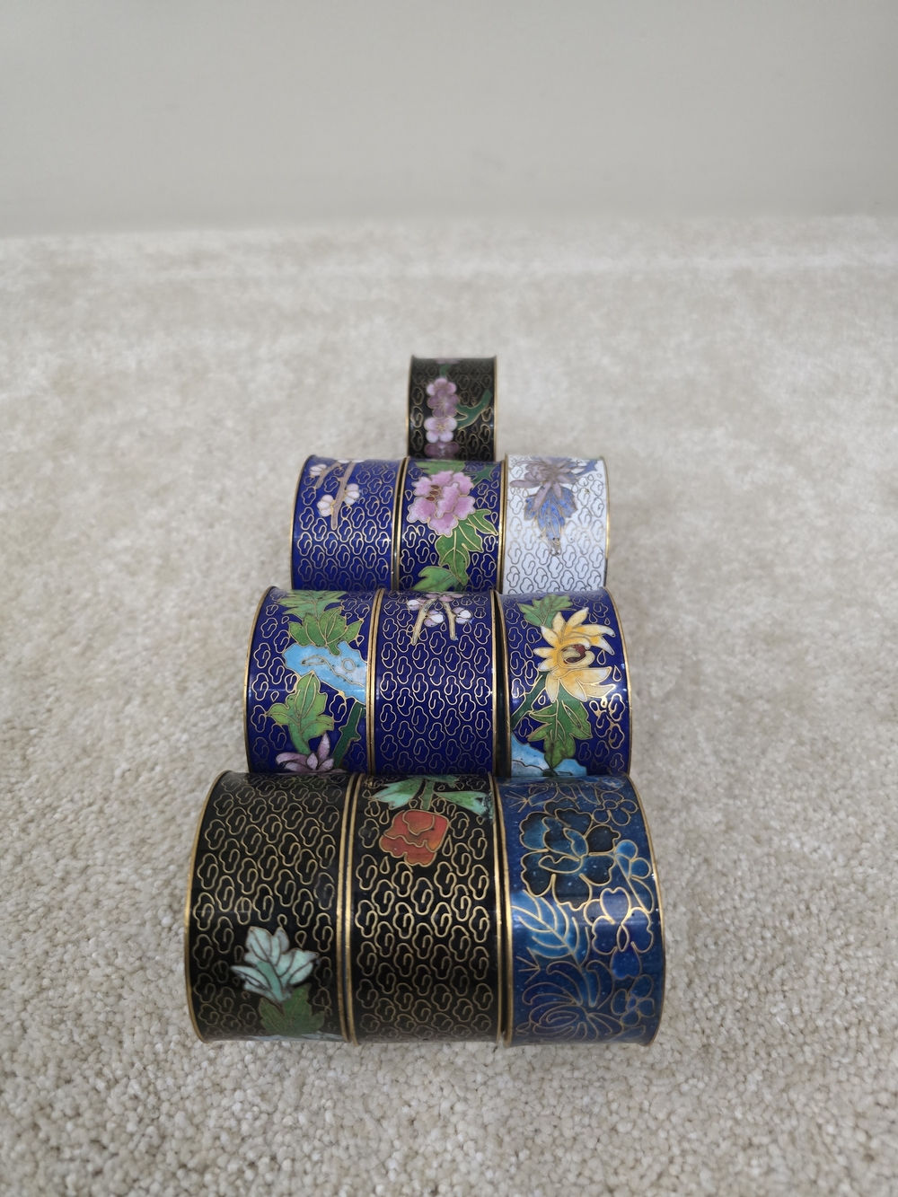 Colorful Cloisonné Floral Bangle Bracelet Set Napkin Rings